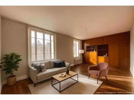 maison de 7 pièces de 108 m² à berchères-les-pierres