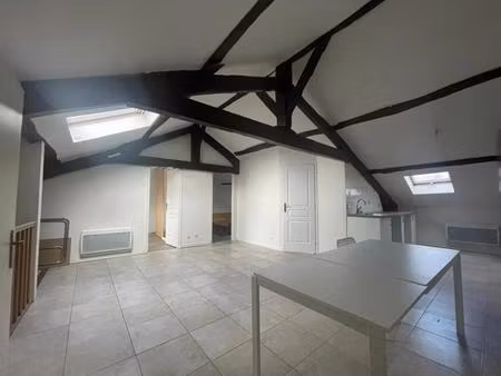 charmant t3 rénové à corbeil-essonnes