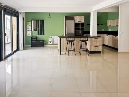 appartement lumineux avec terrasse à montereau