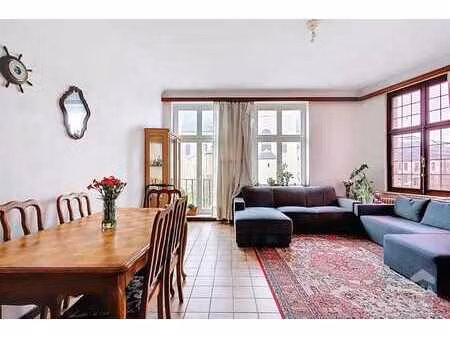 appartement 2 chambres / grand-place