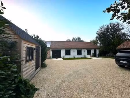 jolie maison plain-pied rénovée avec goût!