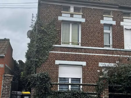 maison 4 pièces 85 m2