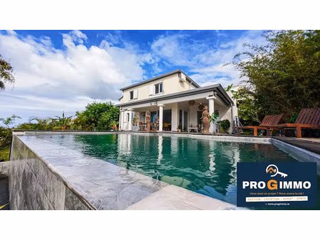 vente villa 5 pièces 140 m² à la possession (97419)  nan €