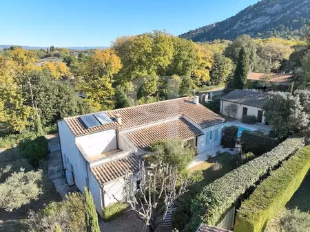 vente villa 4 pièces 146 m² à robion (84440)  550 000 €