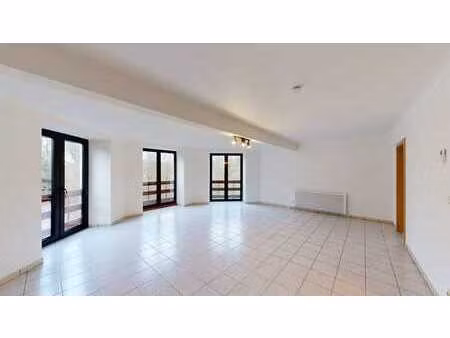 appartement rénové avec vue dégagée