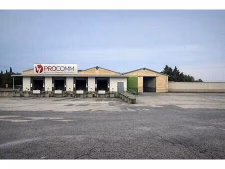 local d'activités à louer