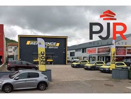 local commercial à louer