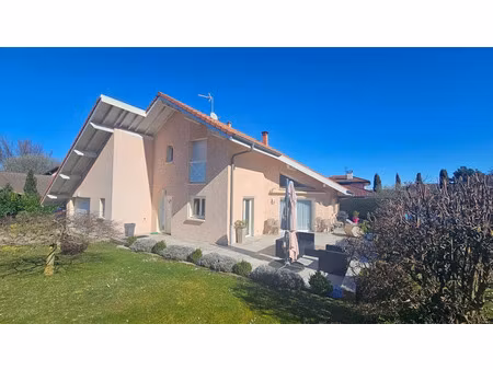 vente maison 4 pièces 135.61 m² à allinges (74200)  700 000 €