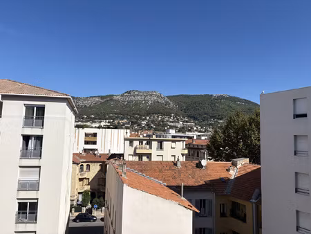 toulon est - proche centre ville