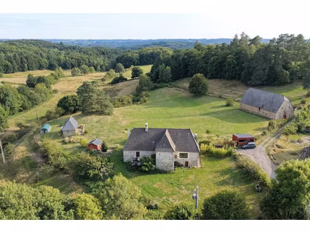 vente maison 6 pièces 1 m² à saint-cirgues-la-loutre (19220)  580 000 €