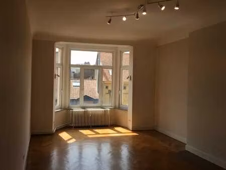 à louer à schaerbeek rue du noyer appartement de standing