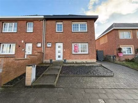 maison 3f - 3 ch - terrasse - jardin - parking