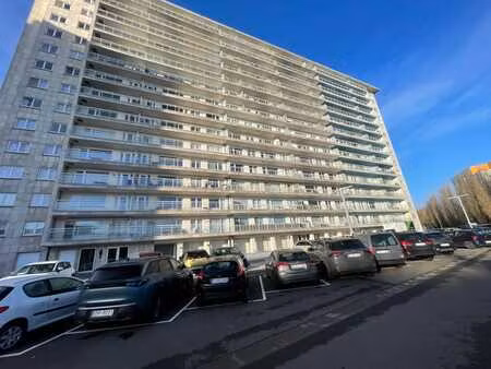 roodebeek - bel appartement 2 chambres vue jardin