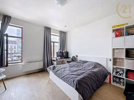 studio d'investissement avec gestion locatavie à vendre!