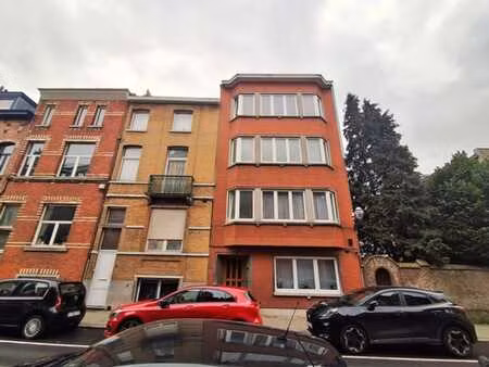 appartement 2 ch de +/- 68m²