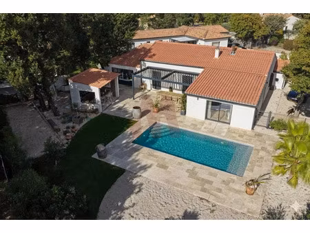 vente maison 5 pièces 165 m² à rochefort-du-gard (30650)  648 000 €