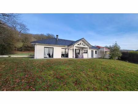 location maison 4 pièces 102 m² à sauvagnon (64230)