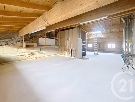 vente appartement 3 pièces 90 m² à le puy-en-velay (43000)  88 000 €