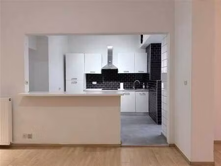 spacieux bien de 95 m² à anderlecht