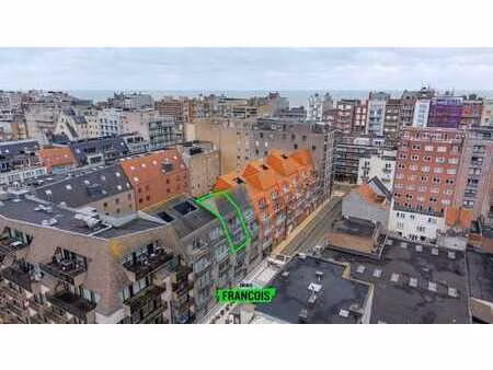 prêt à emménager : spacieux et équipé duplex de 3 chambres …