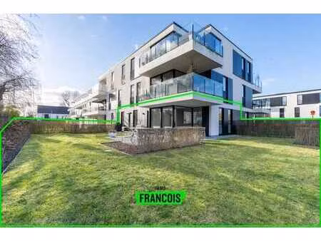 appartement rez-de-chaussée récent avec grand jardin au cen…