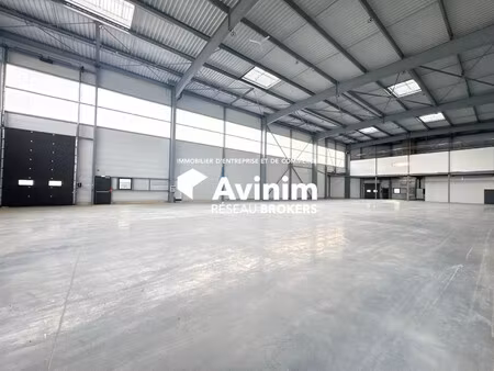 location local commercial