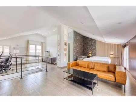 maison de 5 pièces de 190 m² située à limay