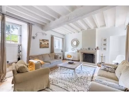 maison de 7 pièces de 187 m² à beynes