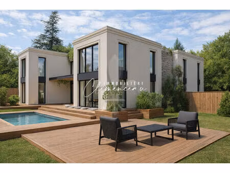 demeure de prestige - centre ville - villennes sur seine 199 m2