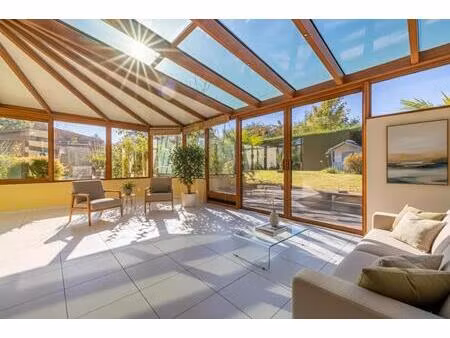 maison de 6 pièces de 195 m² - rambouillet