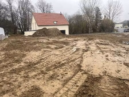 terrain constructible viabilisé à vendre