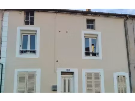 bourbonne-les-bains (52400)