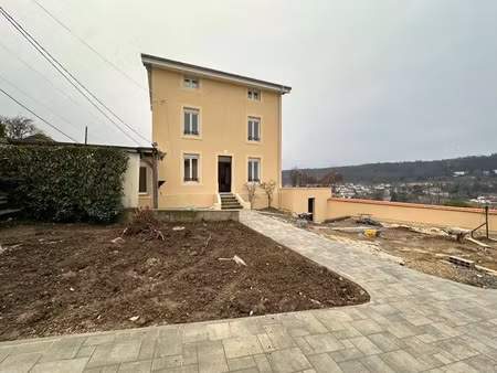 location maison 7 pièces 130 m² à frouard (54390)  1 325 €