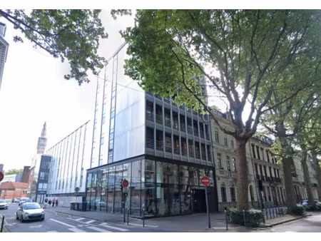 bureaux à louer à lille avec terrasse et parkings dans immeuble labellisé