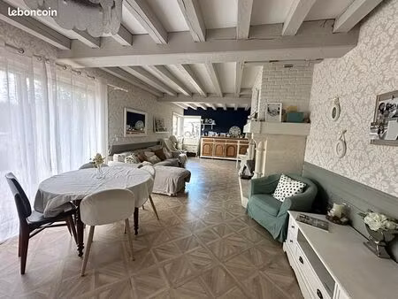 maison 5 pièces 168 m²