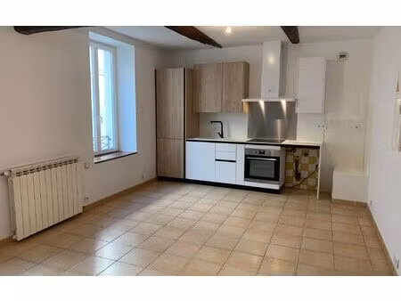location appartement  m² t-3 à alès  535 €