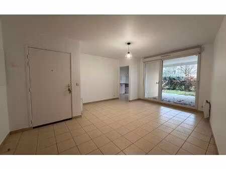 location appartement  44.8 m² t-2 à brétigny-sur-orge  780 €