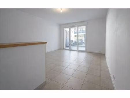appartement saint-jean 45 m² t-2 à vendre  145 000 €