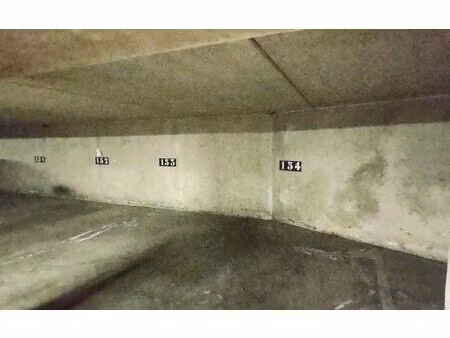 stationnement lyon 3 12 m² t- à vendre  18 000 €