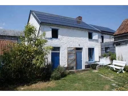 ancienne maisonnette 2 étages