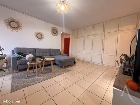 appartement 2 pièces 43 m²