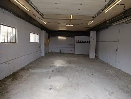 local artisanal garage