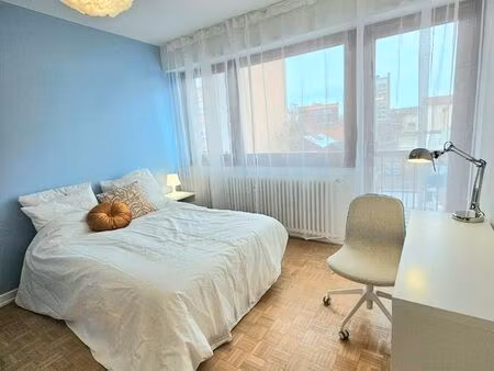 en face du tram 17 - appartement neuf