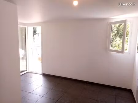 tres beau studio 20 m2 proche des facs