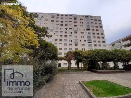 appartement 1 pièce 27 m²