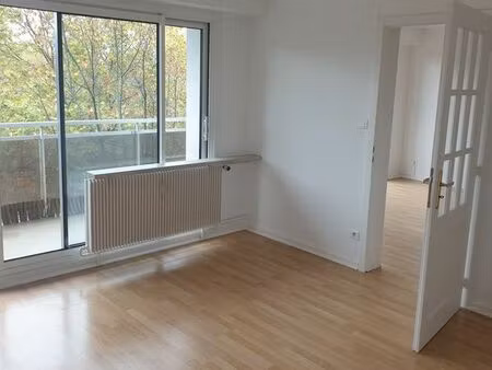 grand f3 /4 lumineux 79m2