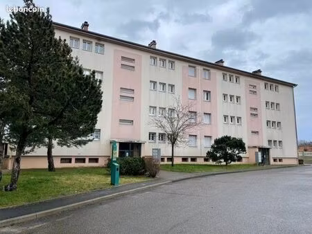 appartement 4 pièces 64 m²