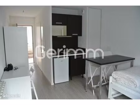 appartement 1 pièce 18 m²