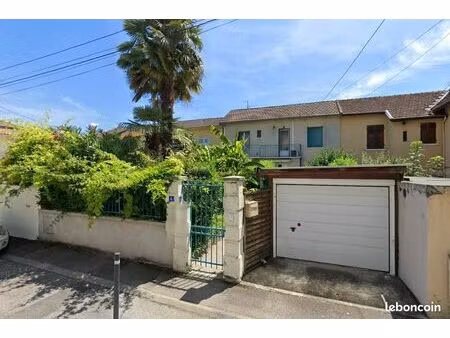 maison 6 pièces 139 m²