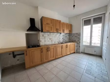 appartement 3 pièces 100 m²